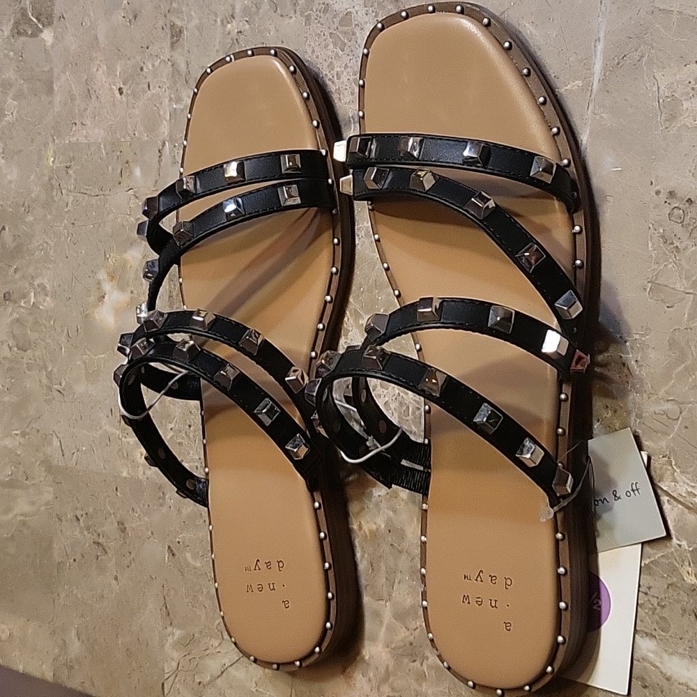 NWT black studded sandals